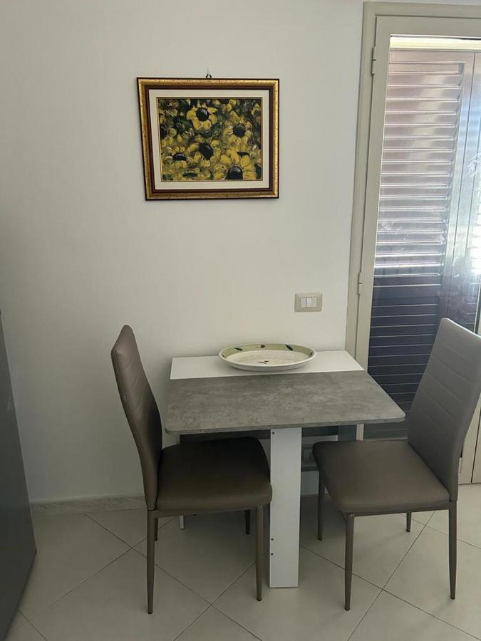 Nina Apartament Giardini Naxos Con Posto Auto Exterior photo